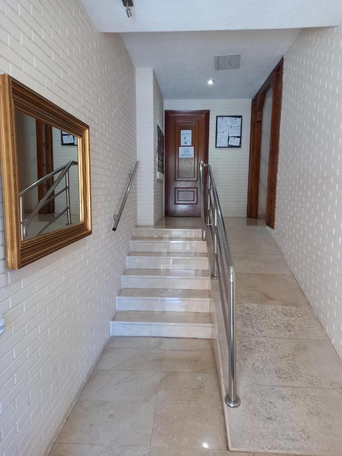 Apartamento Araceli Proximo A Clinica Oftalmologica Fdez Vega Apartment Oviedo Exterior photo